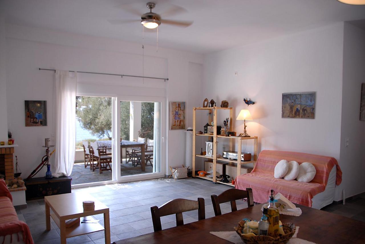 Melinda Holiday House Plomari Buitenkant foto