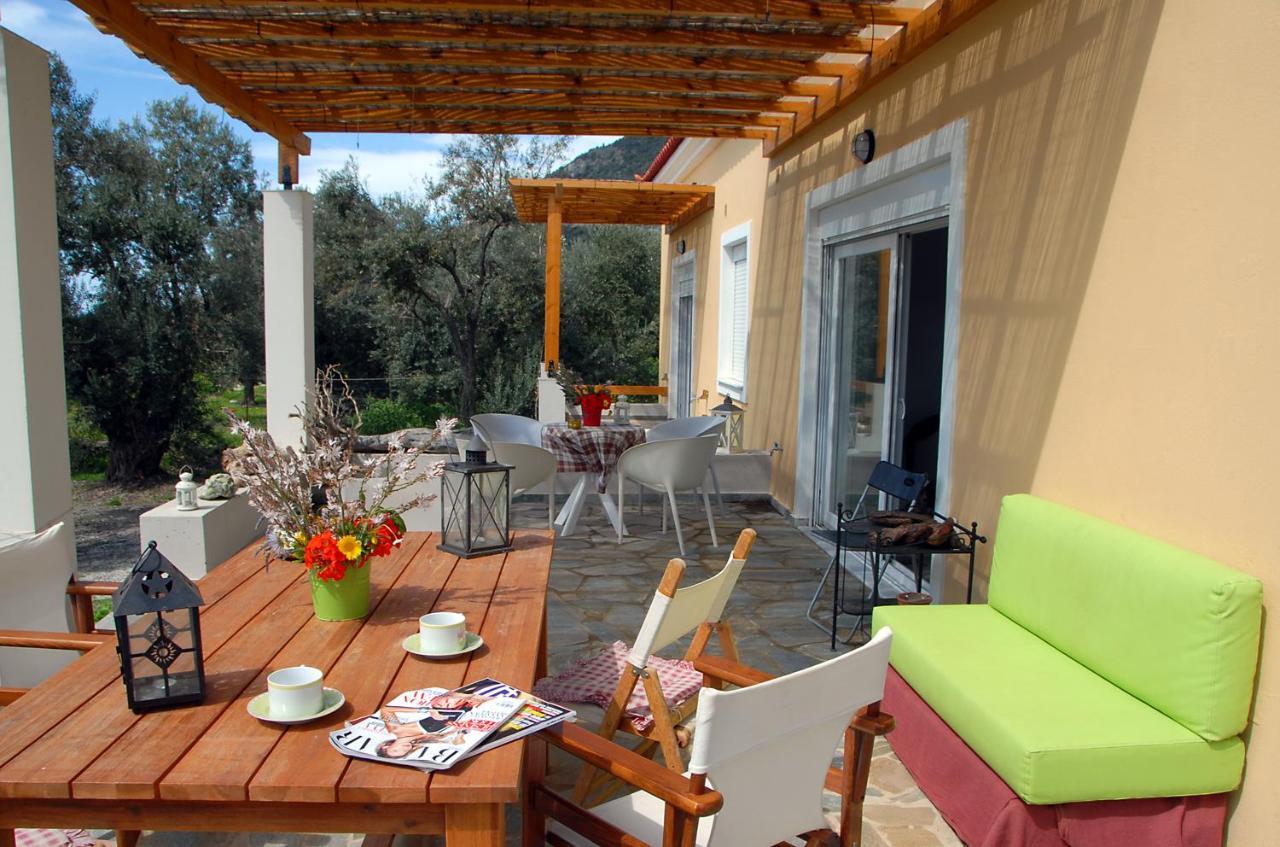 Melinda Holiday House Plomari Buitenkant foto